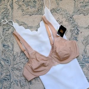NWT! WACOAL Soft Embrace Underwire Bra Sz. 38B